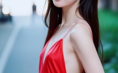 汤灿的老公是谁